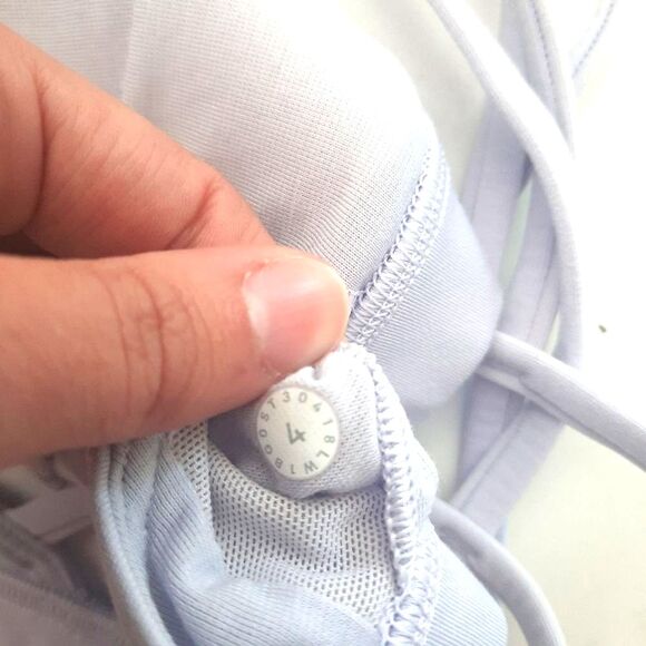 Lululemon Moment To Movement 2-In-1 Tank Heathered Sheer Lilac Size 4 - Picture 5 of 5